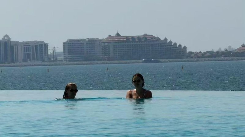  滞留异乡的无助与焦虑：国航复航背后的归家之路 新闻