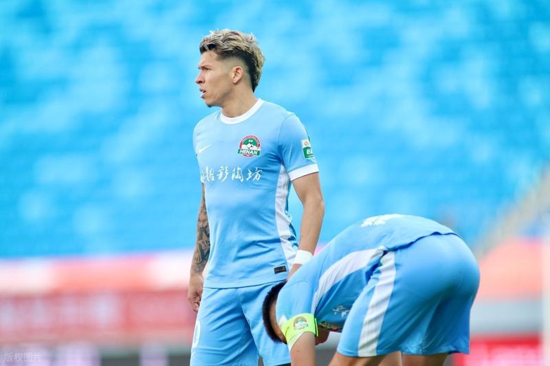 【深度复盘】河南队战术升级与山东泰山阵容折损:主场三分的胜负手分析 体育新闻