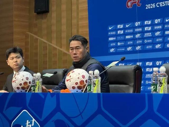 从赛后复盘到深层剖析：宿茂臻的战术反思与克雷桑伤情的技术解读 体育新闻