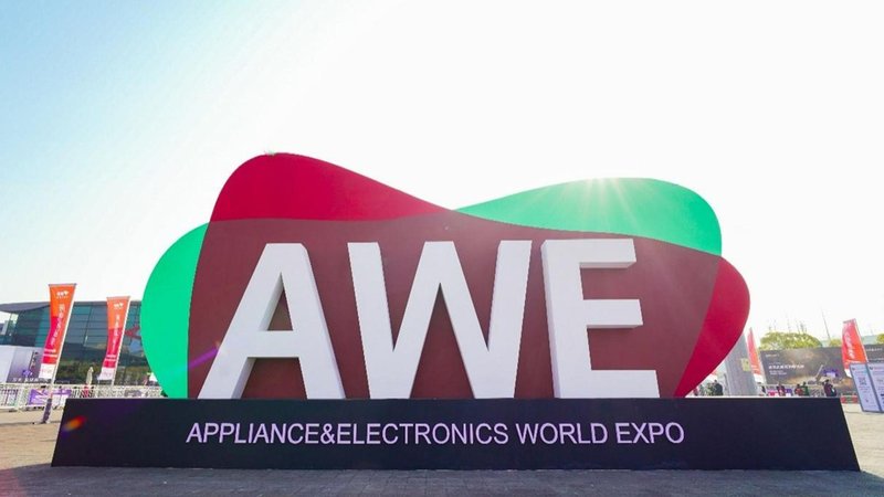  当汽车产业站在十字路口：标准化战略如何重塑未来出行格局 汽车科技