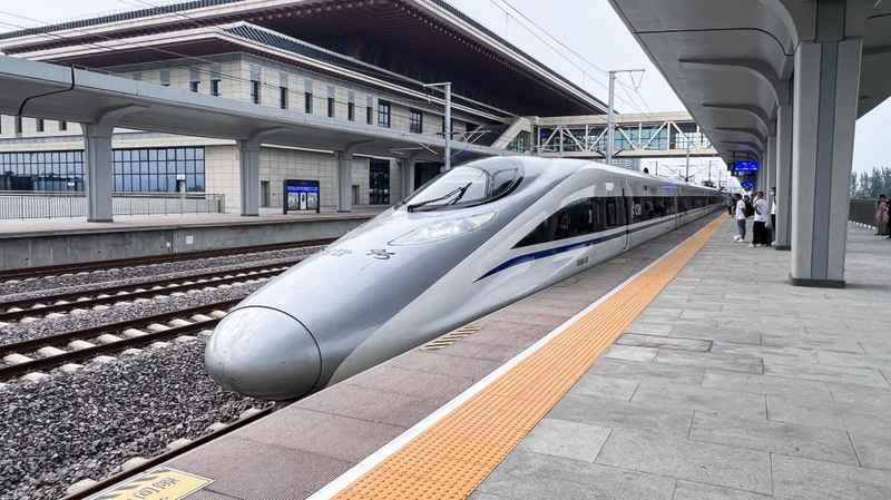  当汽车产业站在十字路口：标准化战略如何重塑未来出行格局 汽车科技