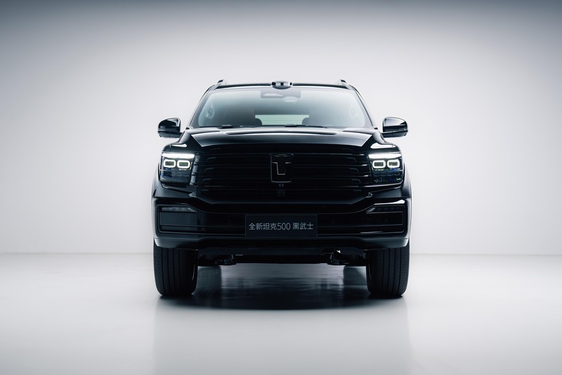  【技术深度】坦克500黑武士：原厂黑化工程逻辑与Hi4双平台技术架构全解析 汽车科技