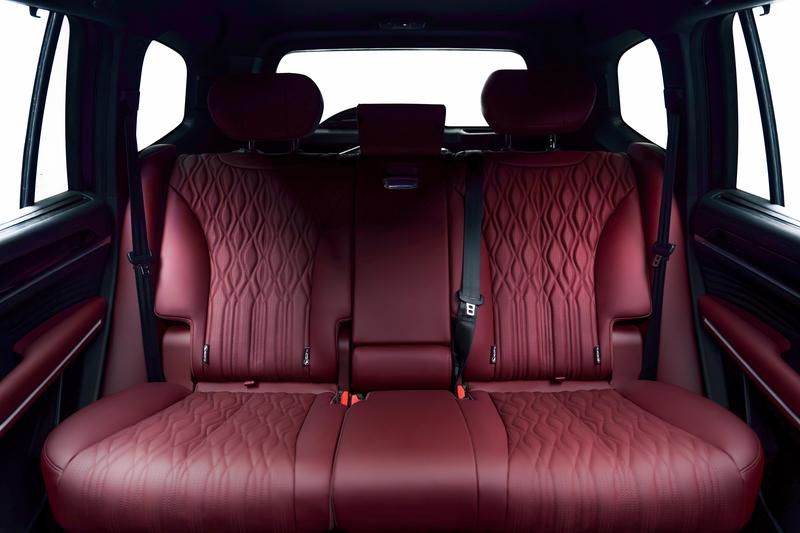  【技术深度】坦克500黑武士：原厂黑化工程逻辑与Hi4双平台技术架构全解析 汽车科技