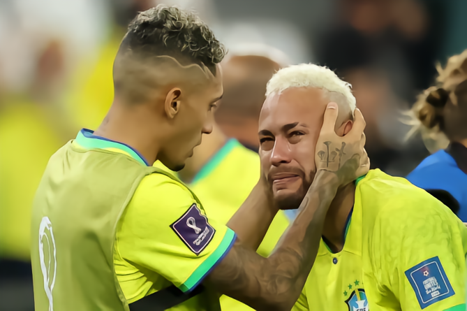 【技术解码】从点球悖论到心理崩塌：内马尔的世界杯至暗时刻深度复盘 体育新闻